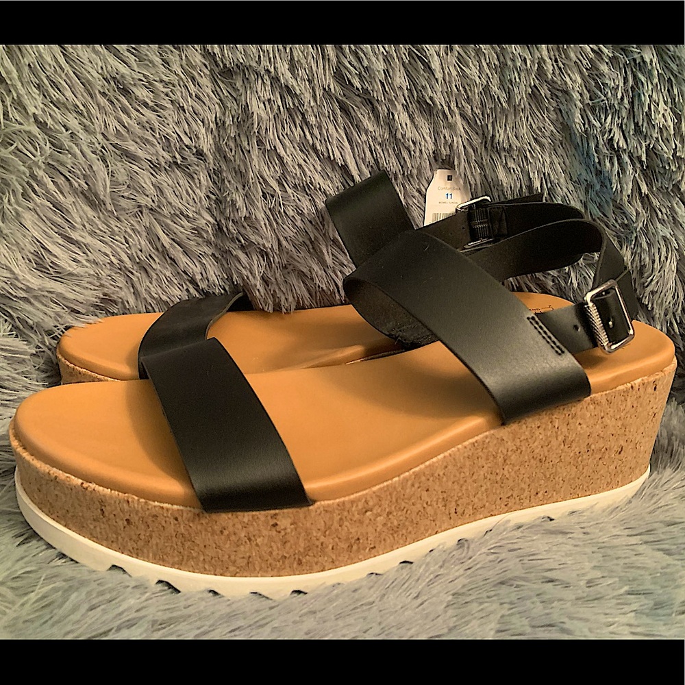 Strap Platform Sandals